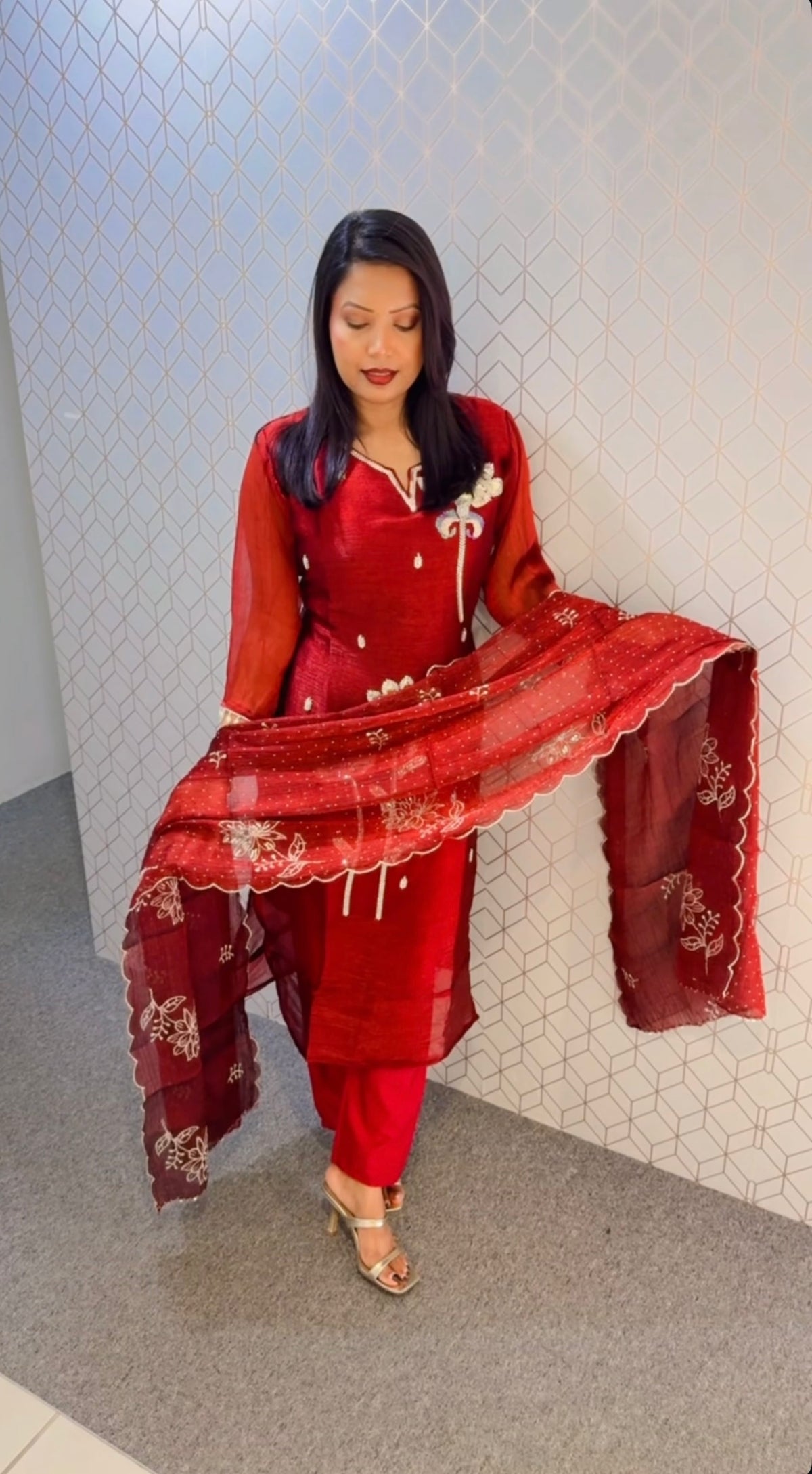 Party wear suit