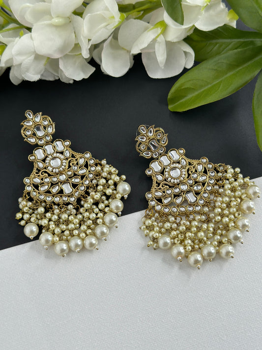 Kundan earrings