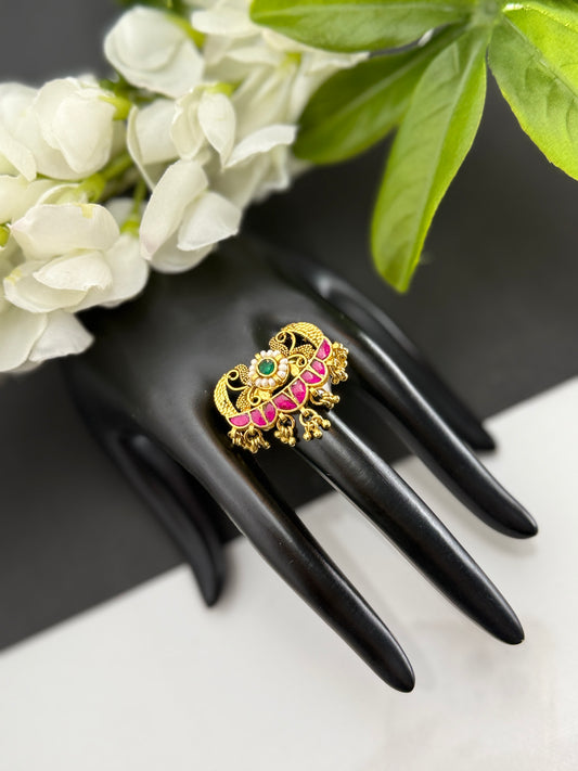 Pachi kundan ring