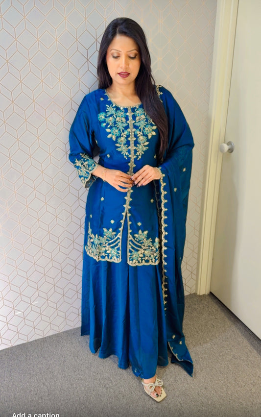 Party wear suit