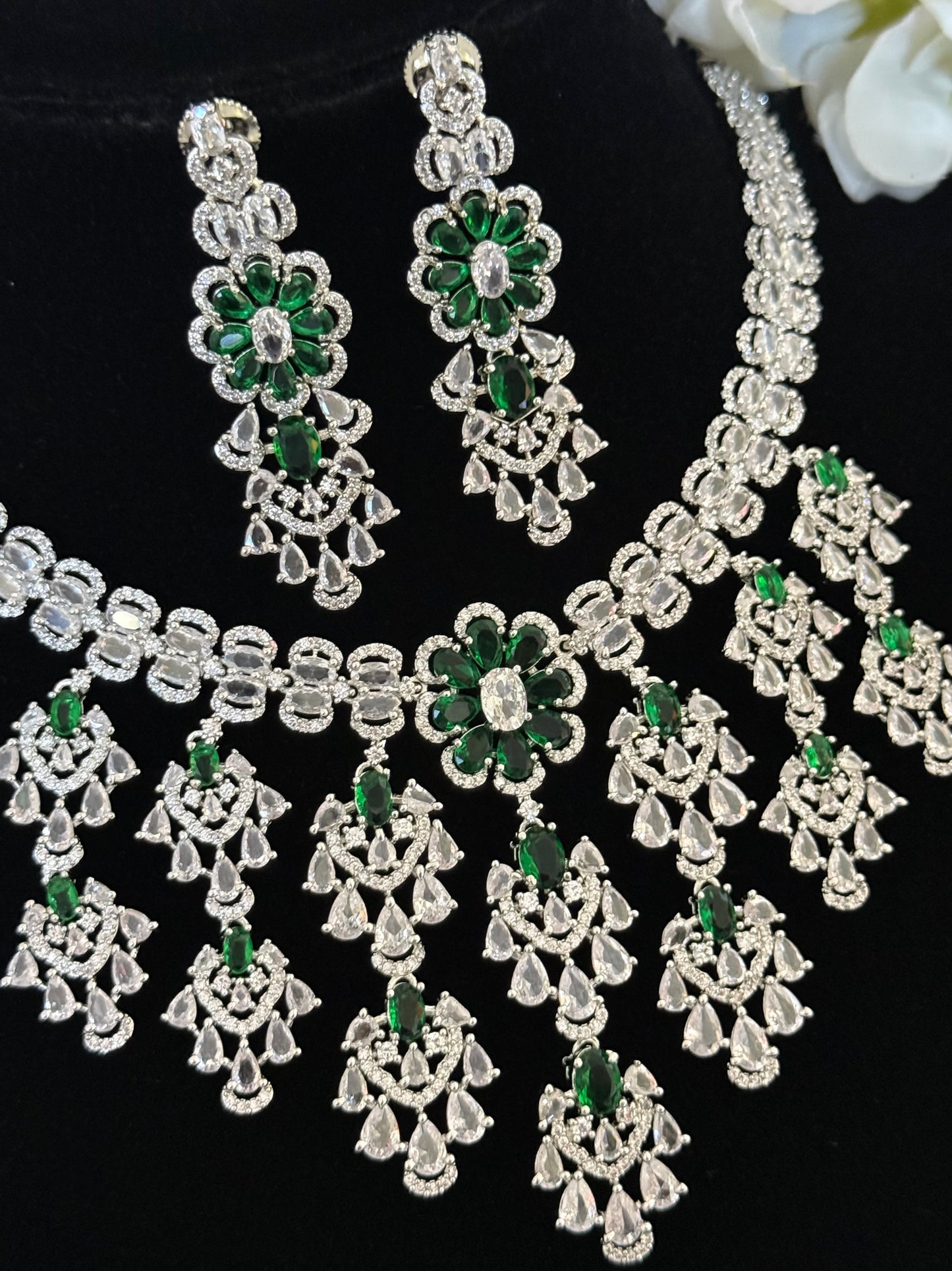 Necklace set