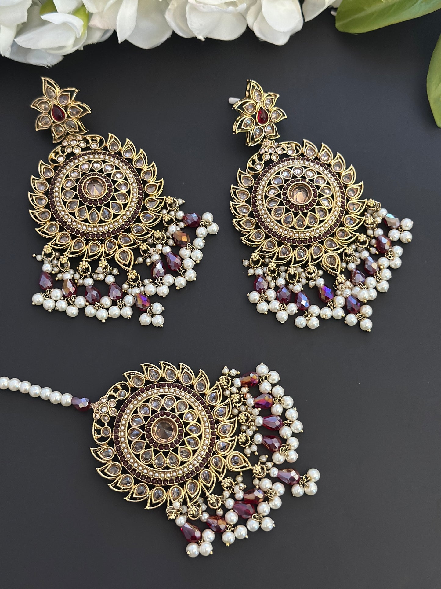Jaisvi Tikka set