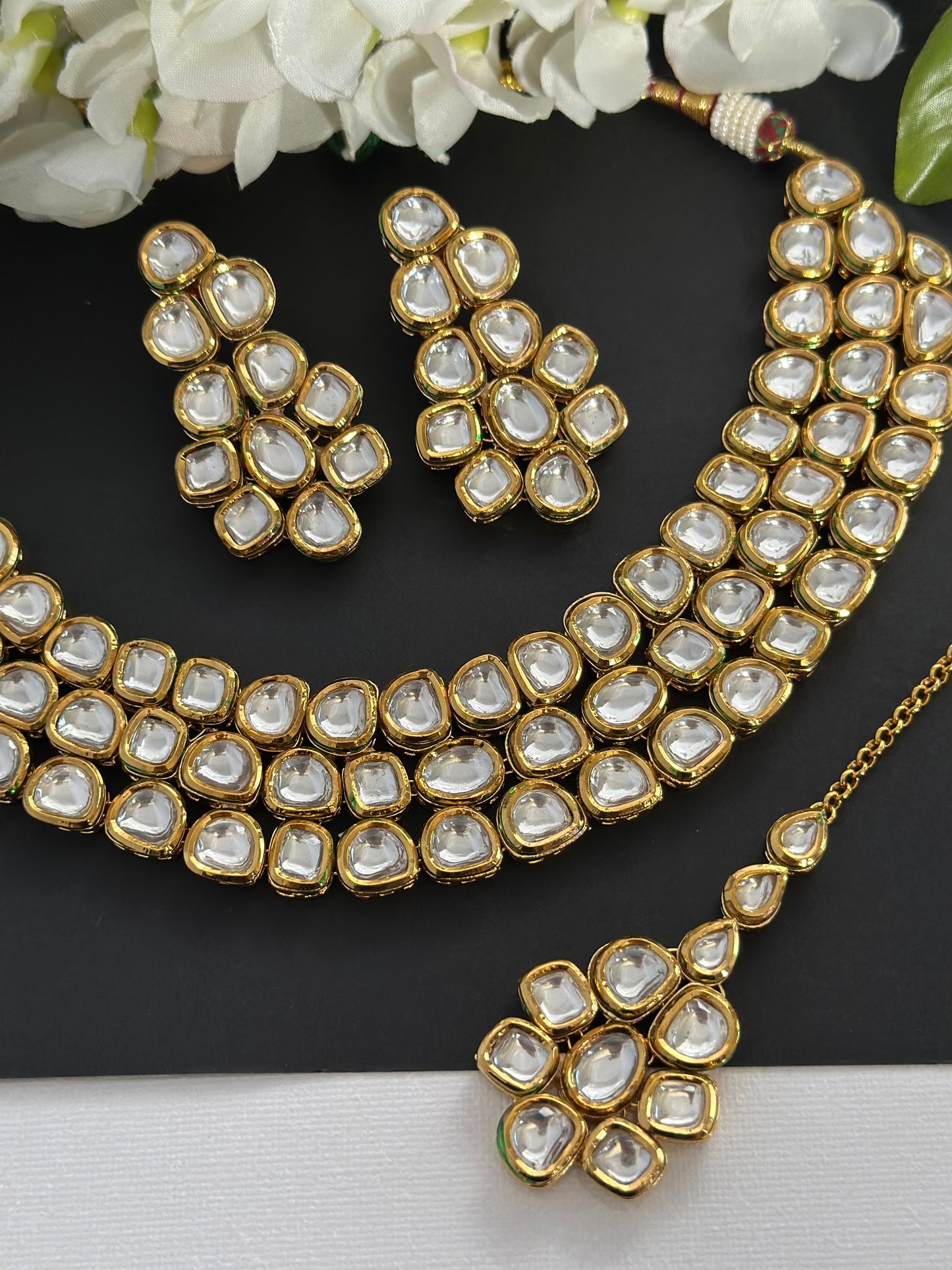 Kundan necklace set