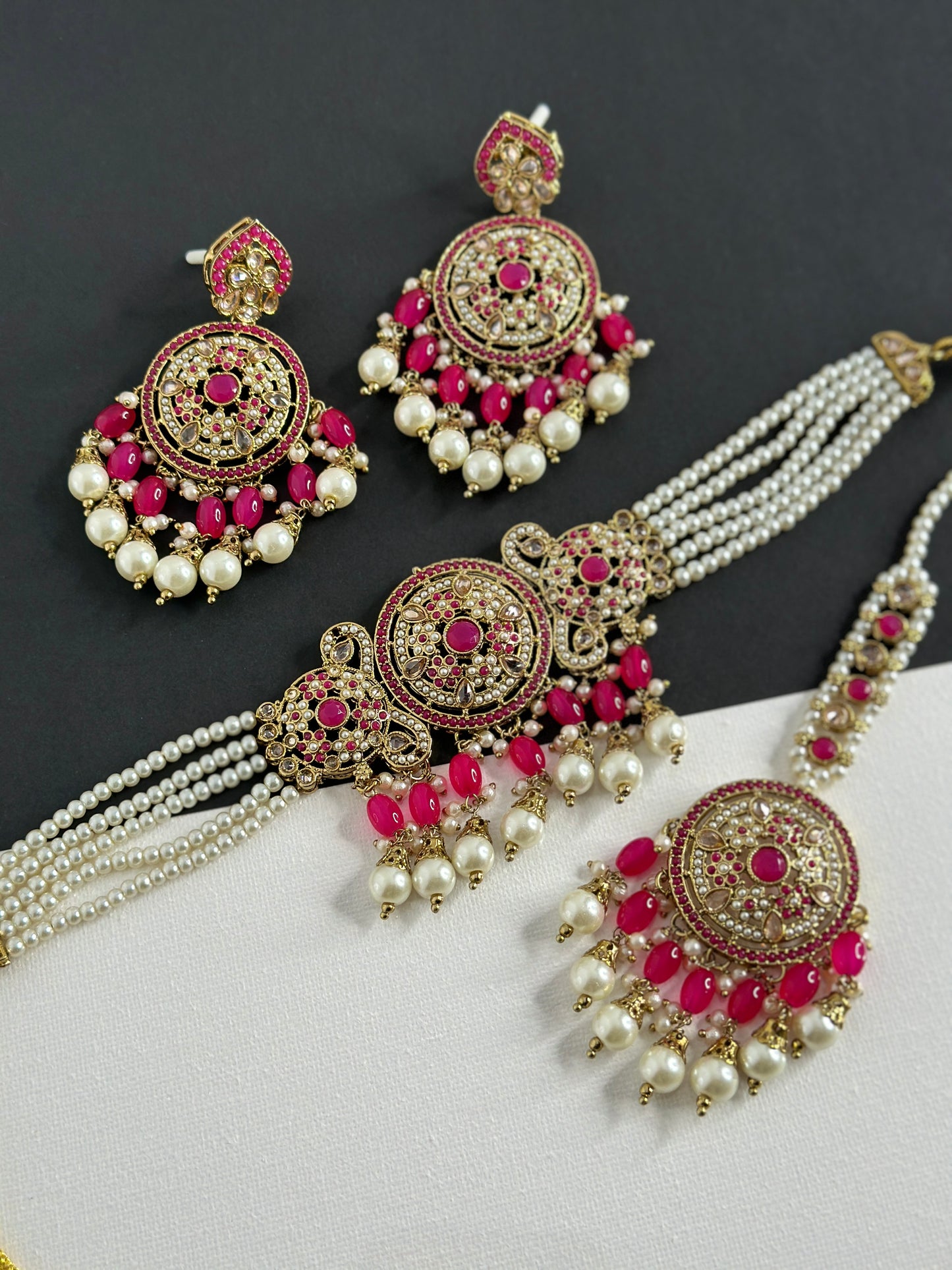 Choker set hot pink