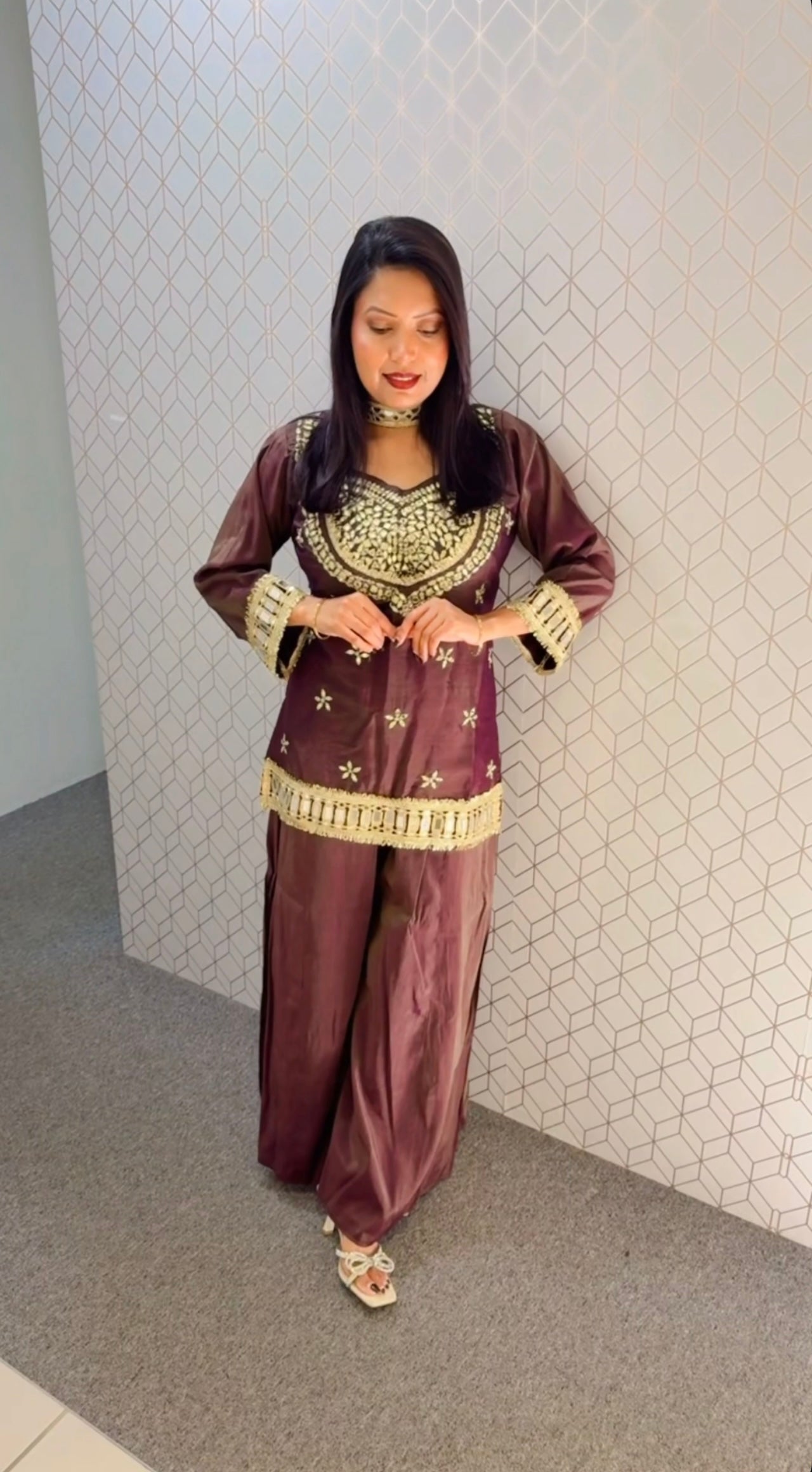 Party wear suit