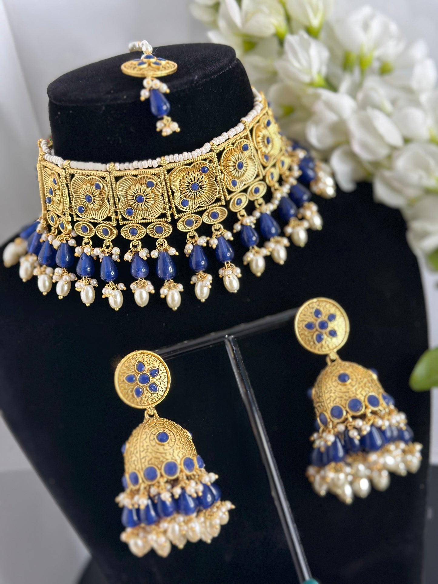 Jaisvi choker set