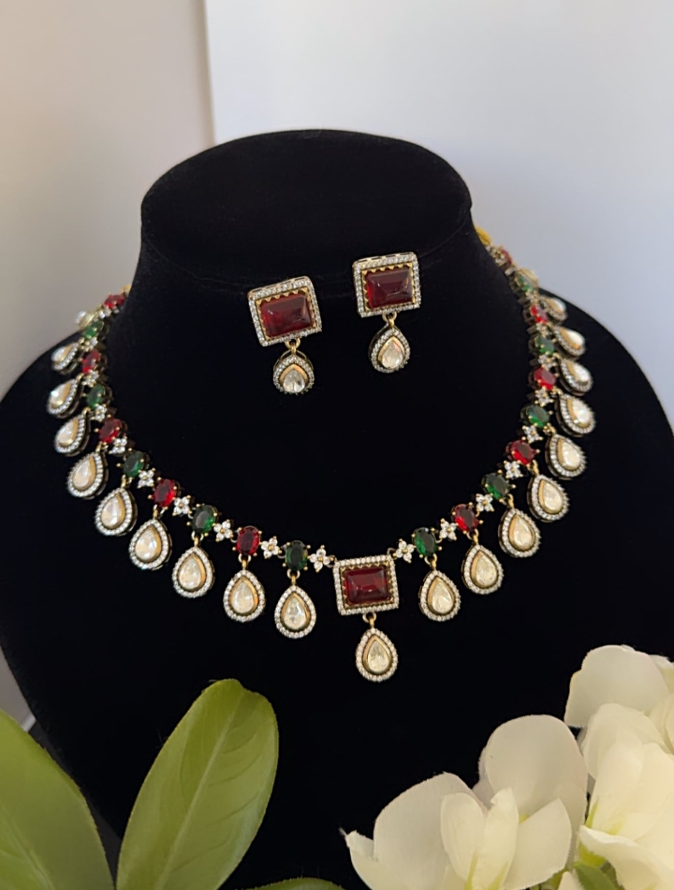 Necklace set