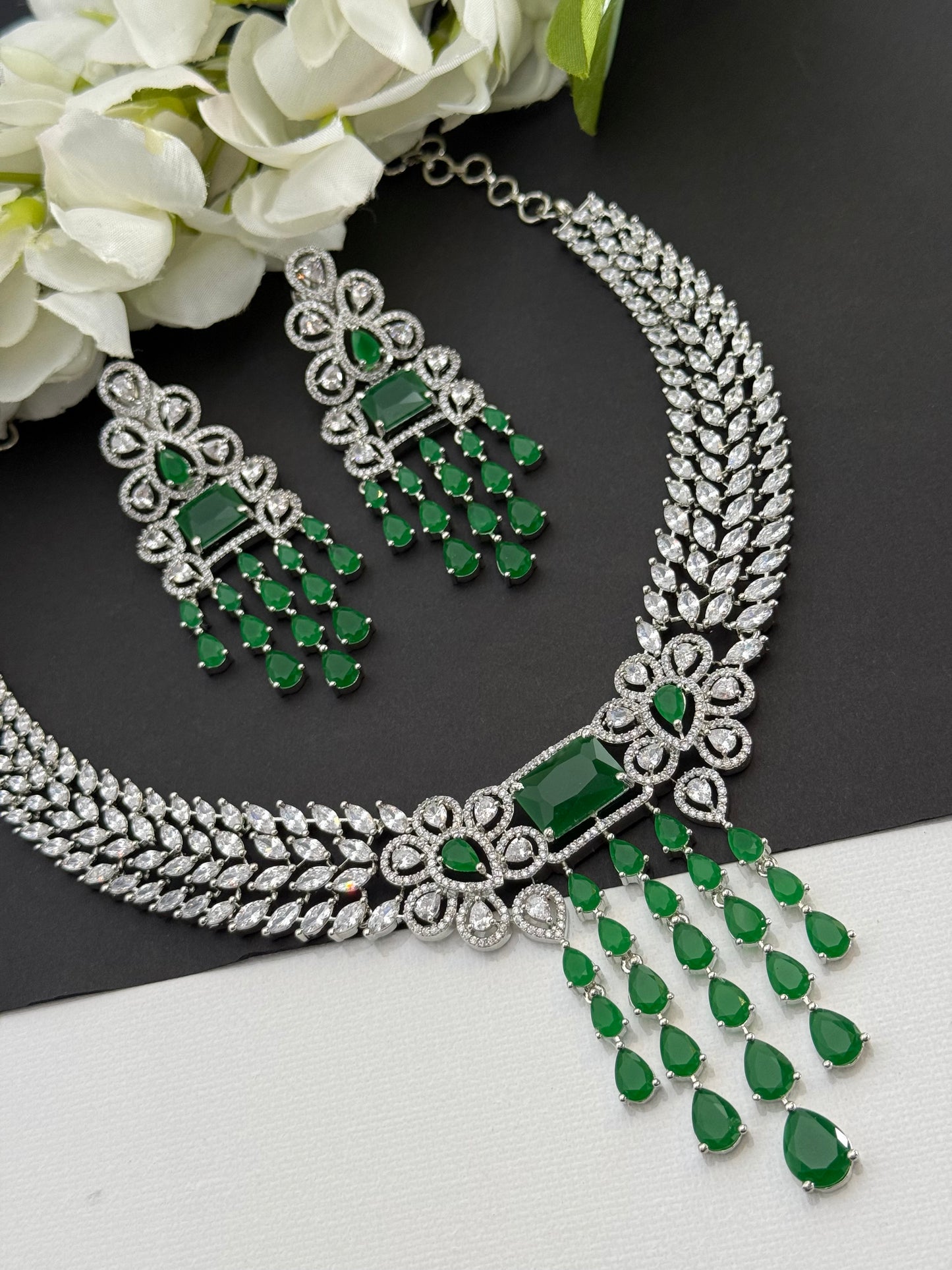 Necklace set
