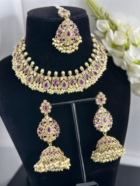 Shreya necklace set