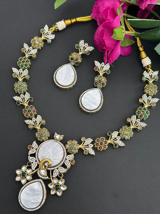 Premium necklace