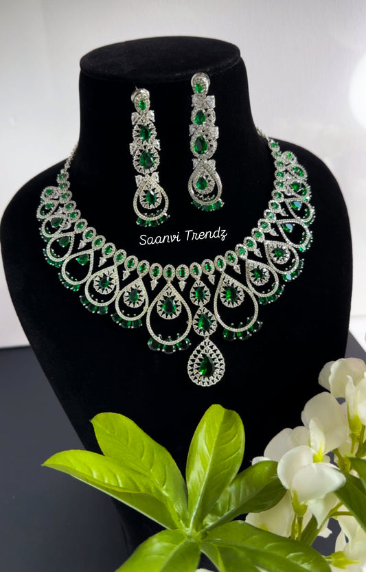 Green necklace in American diamonds