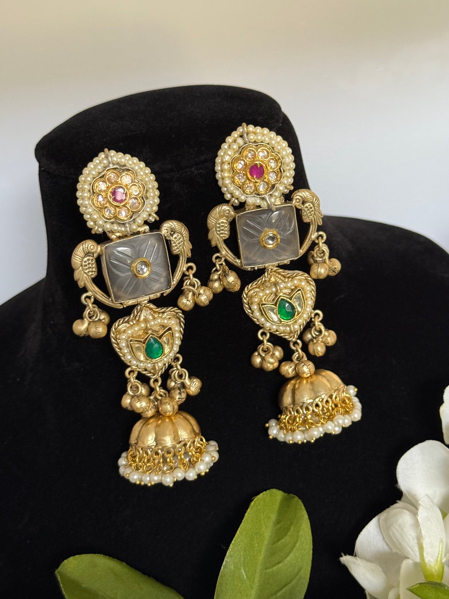 Saanvi Jhumka earrings in premium range