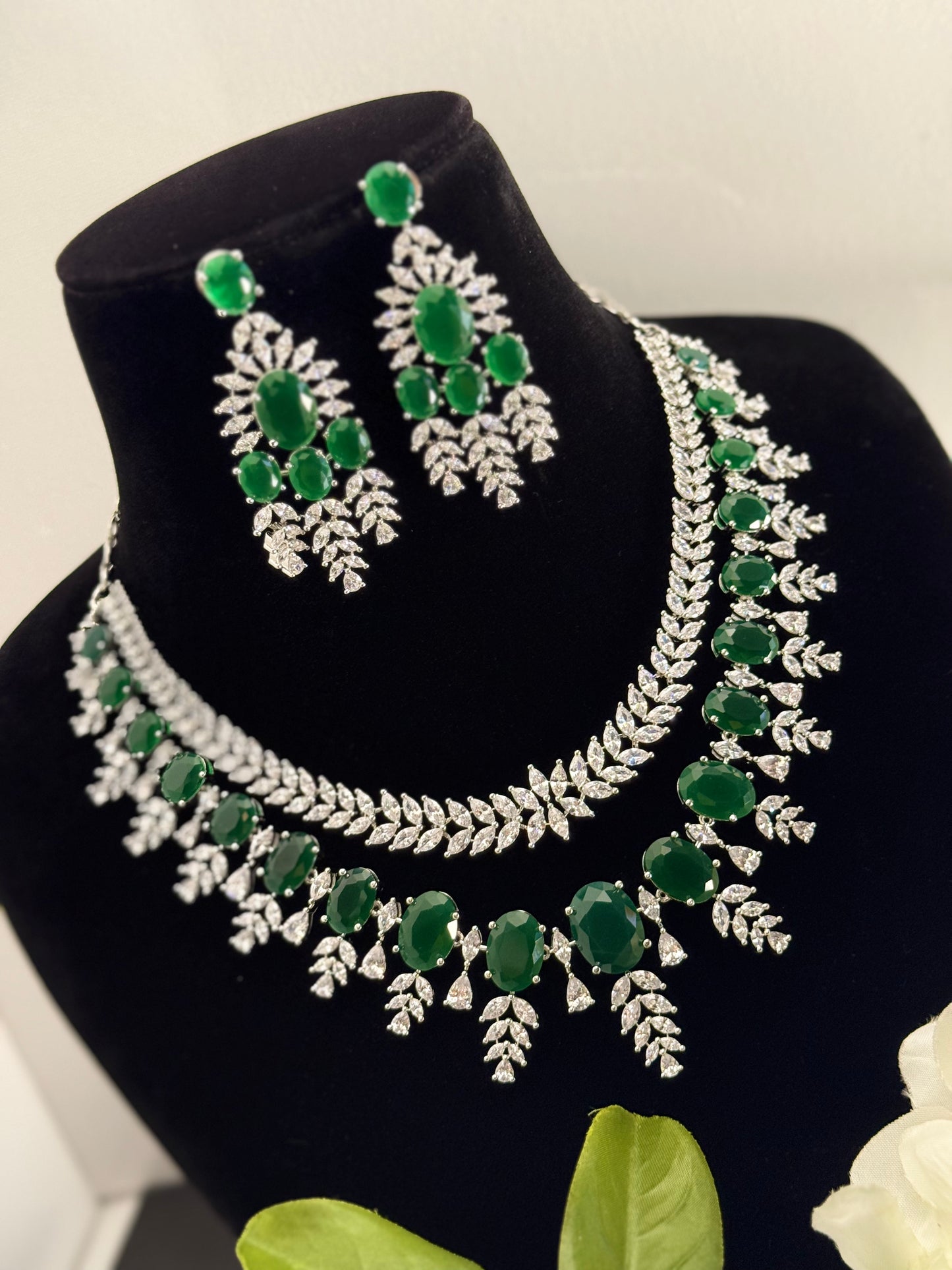 Necklace set