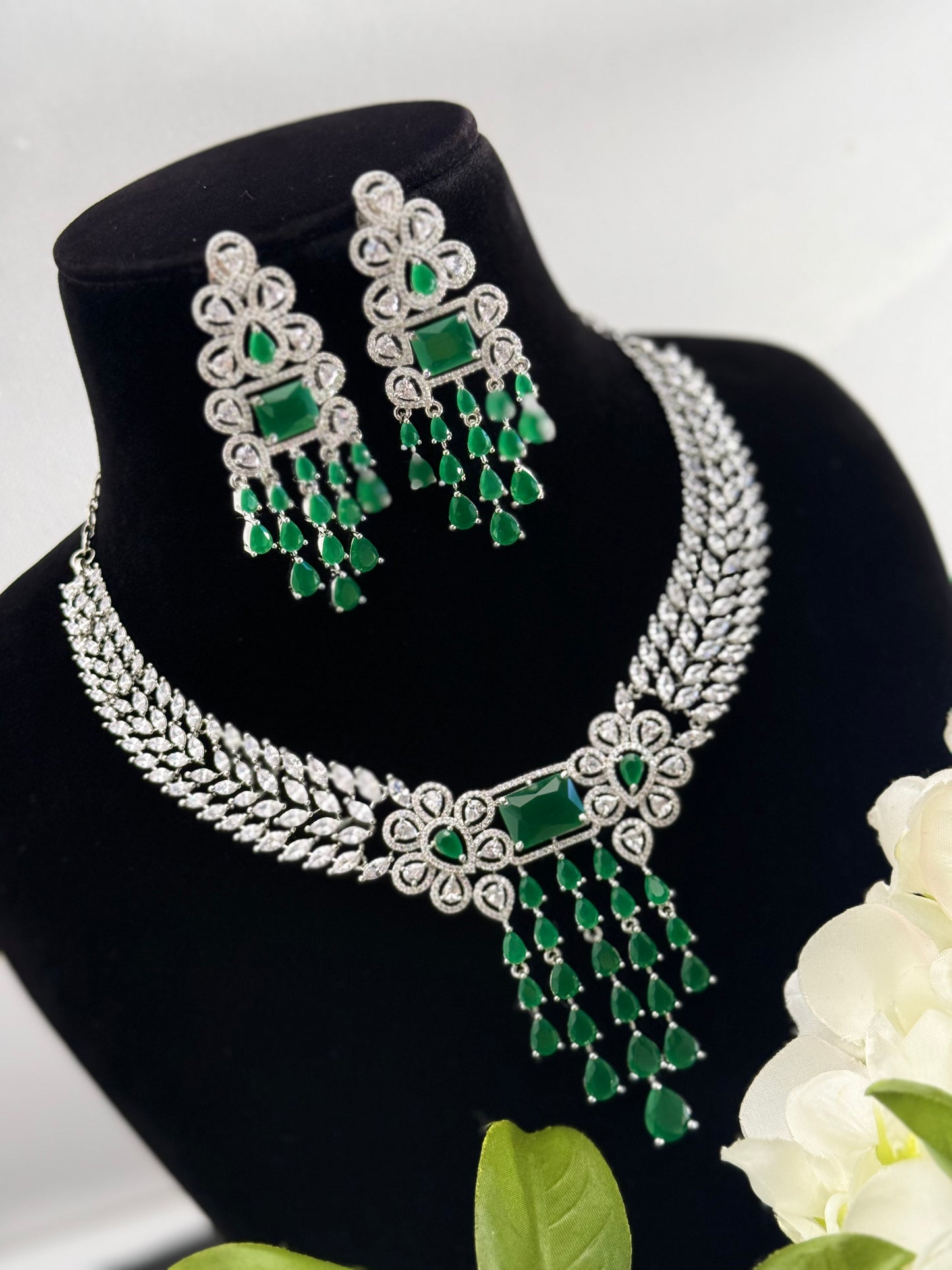 Necklace set