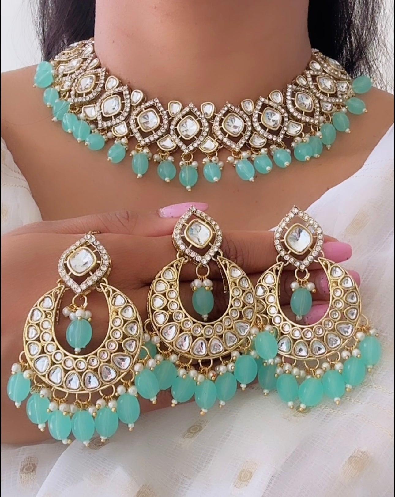 Necklace set pastel blue