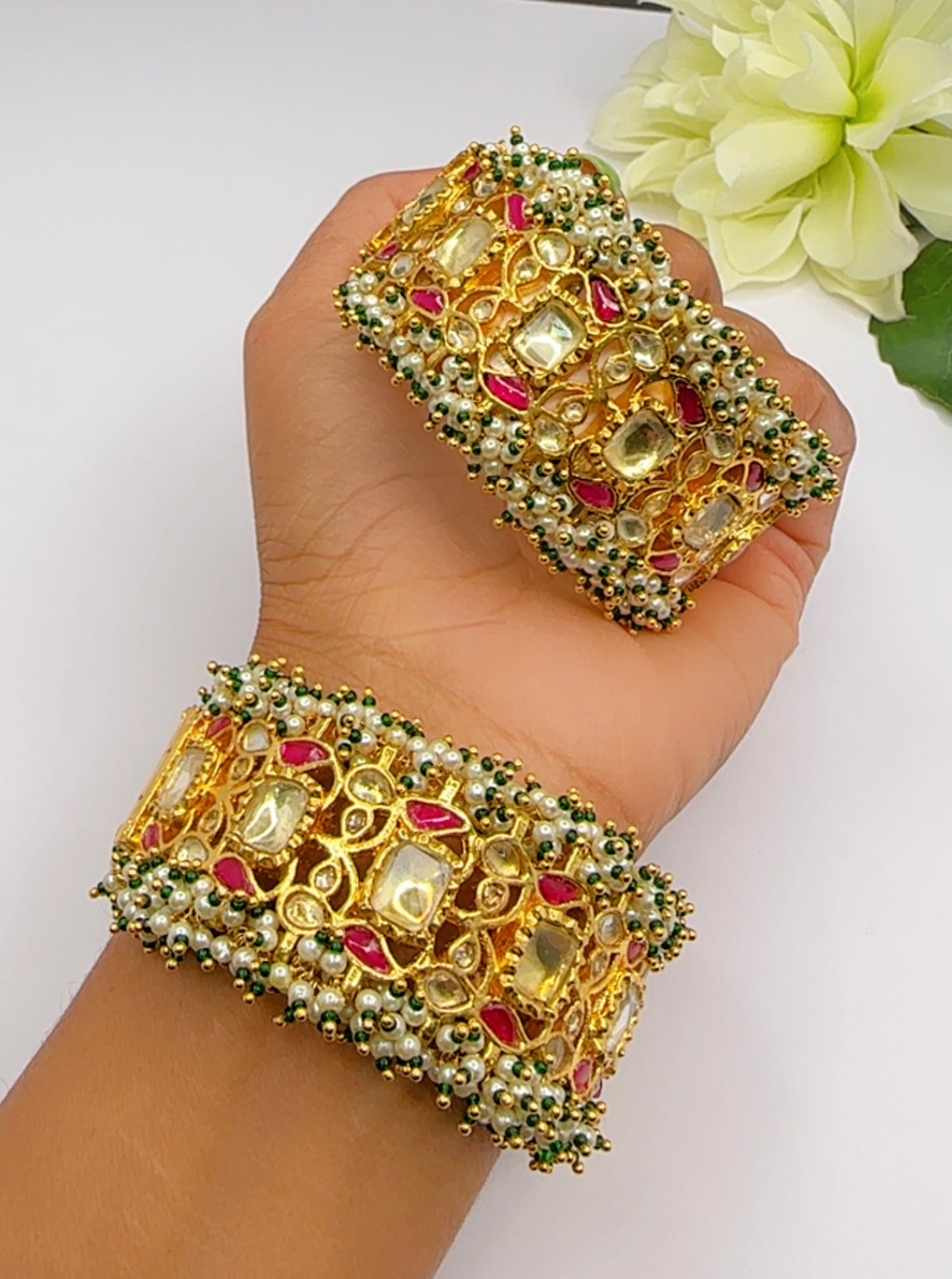 Pachi kundan bangles