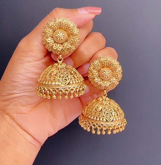 Golden jhumki