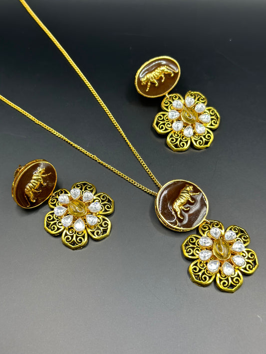 Sabya inspired set