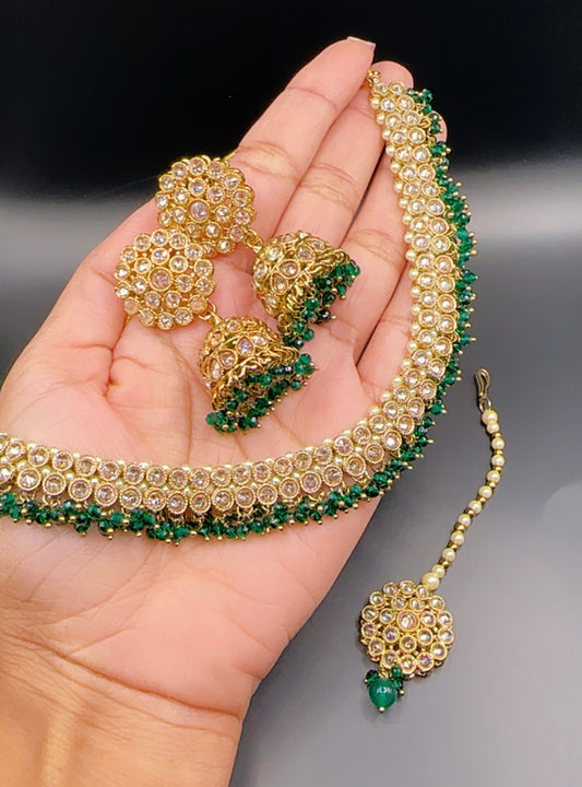 Green necklace set
