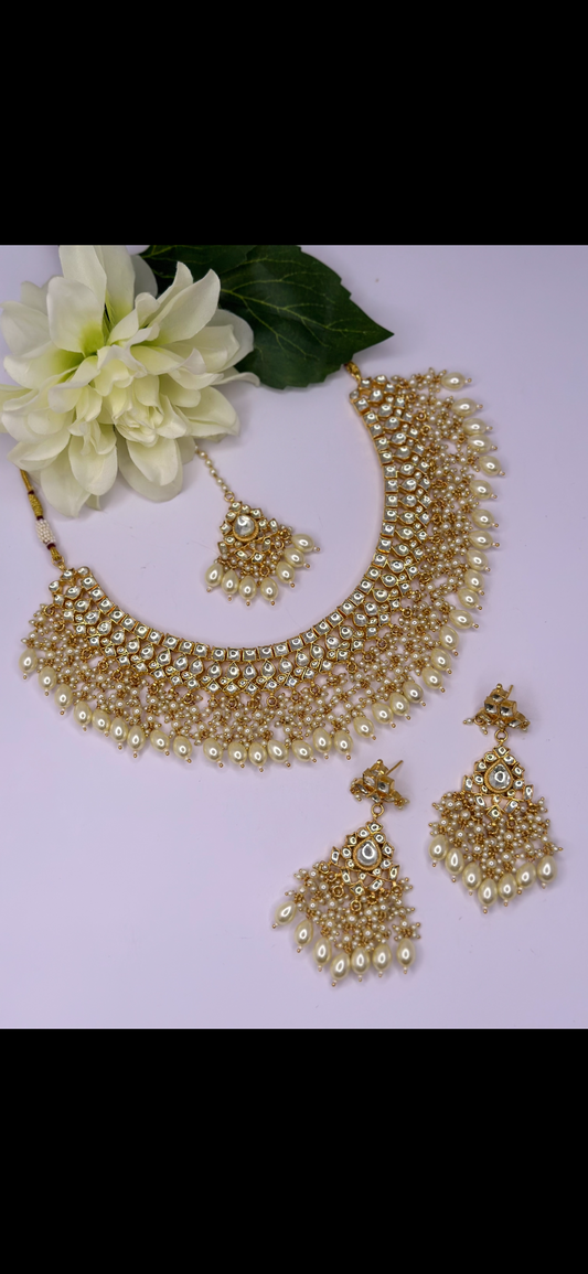 Pachi kundan bridal or semi bridal set