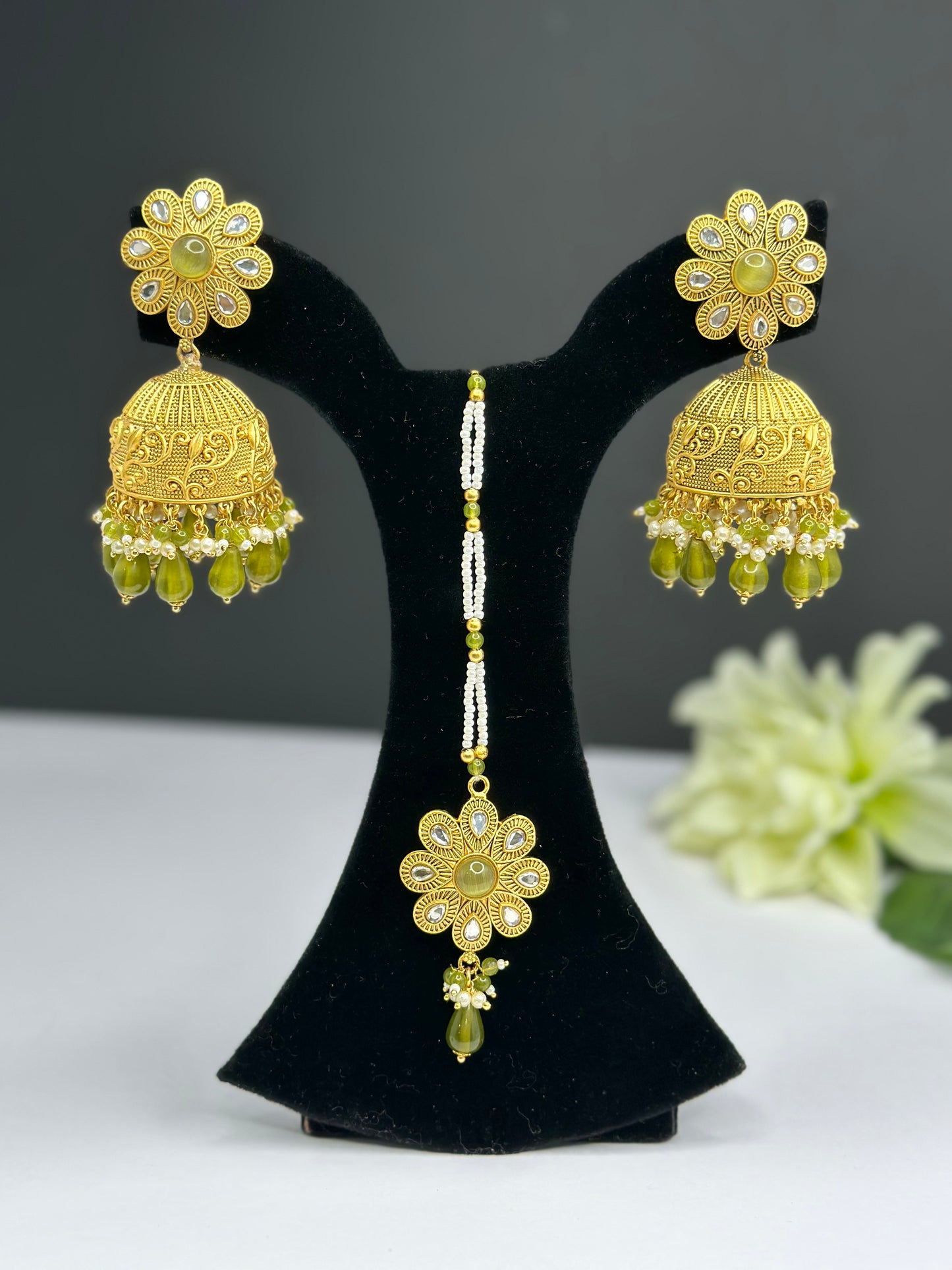 Jhumki tikka i olive green