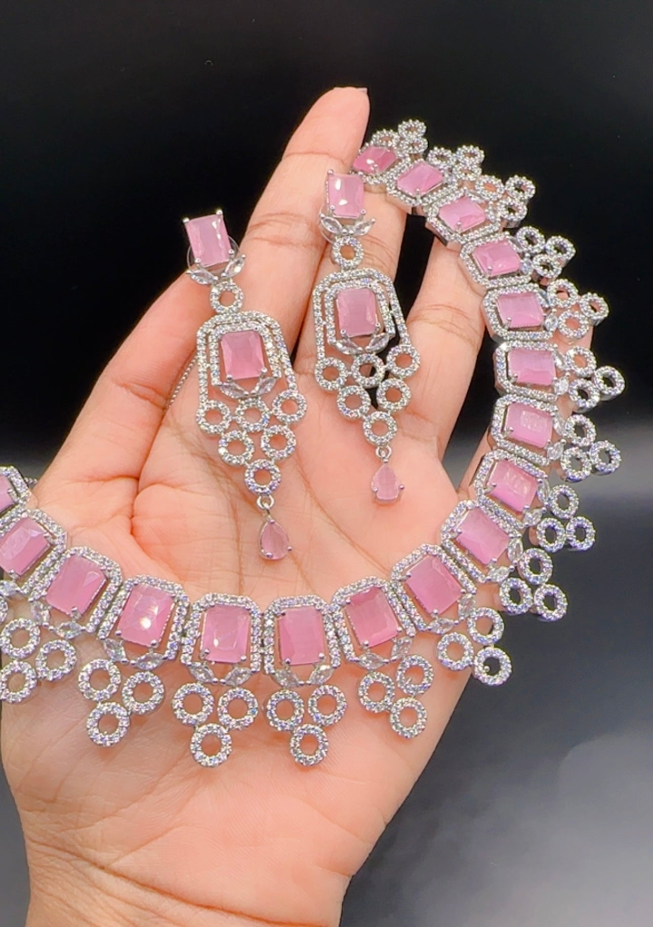 Pink necklace set