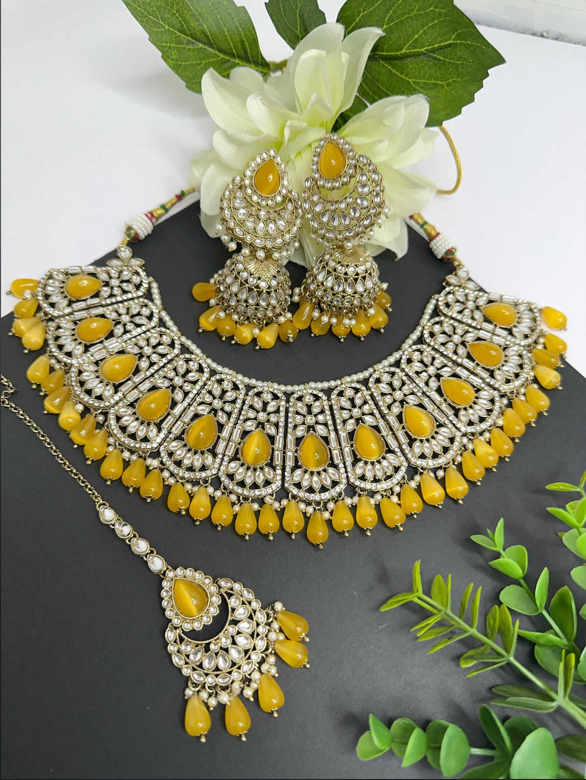 Kundan necklace set