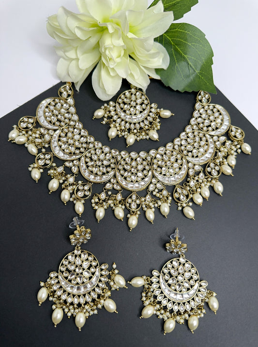 Kundan necklace set