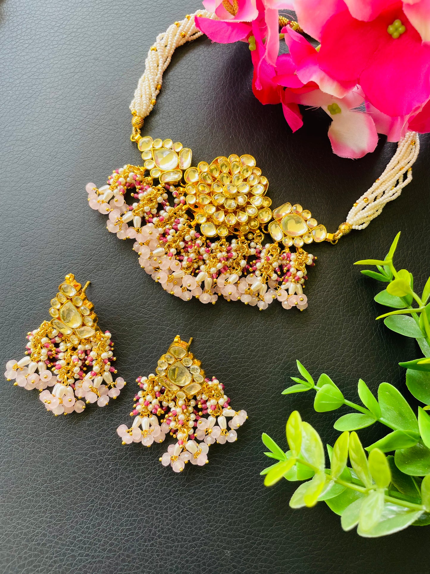 Pachi kundan choker in pink