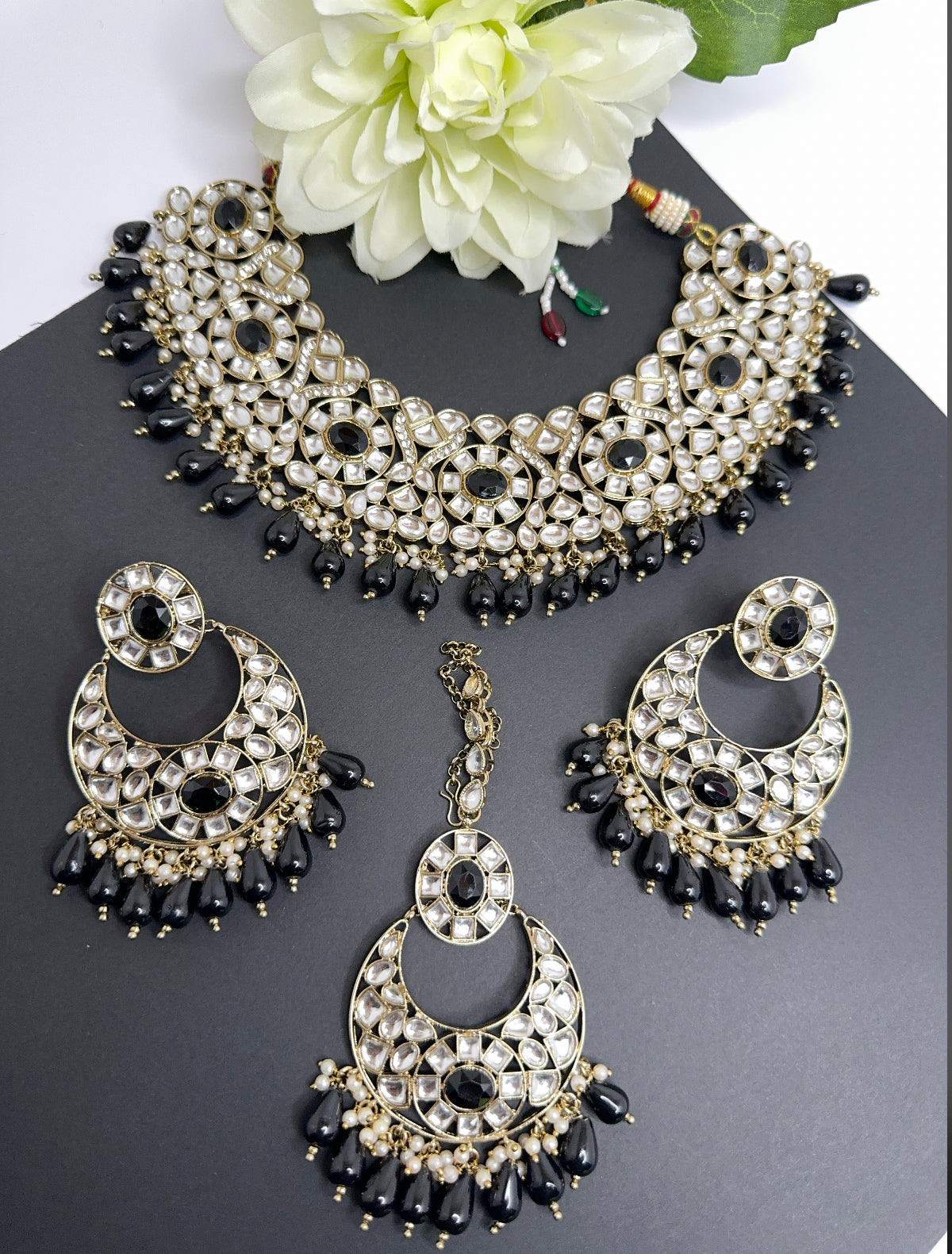 Kundan necklace set