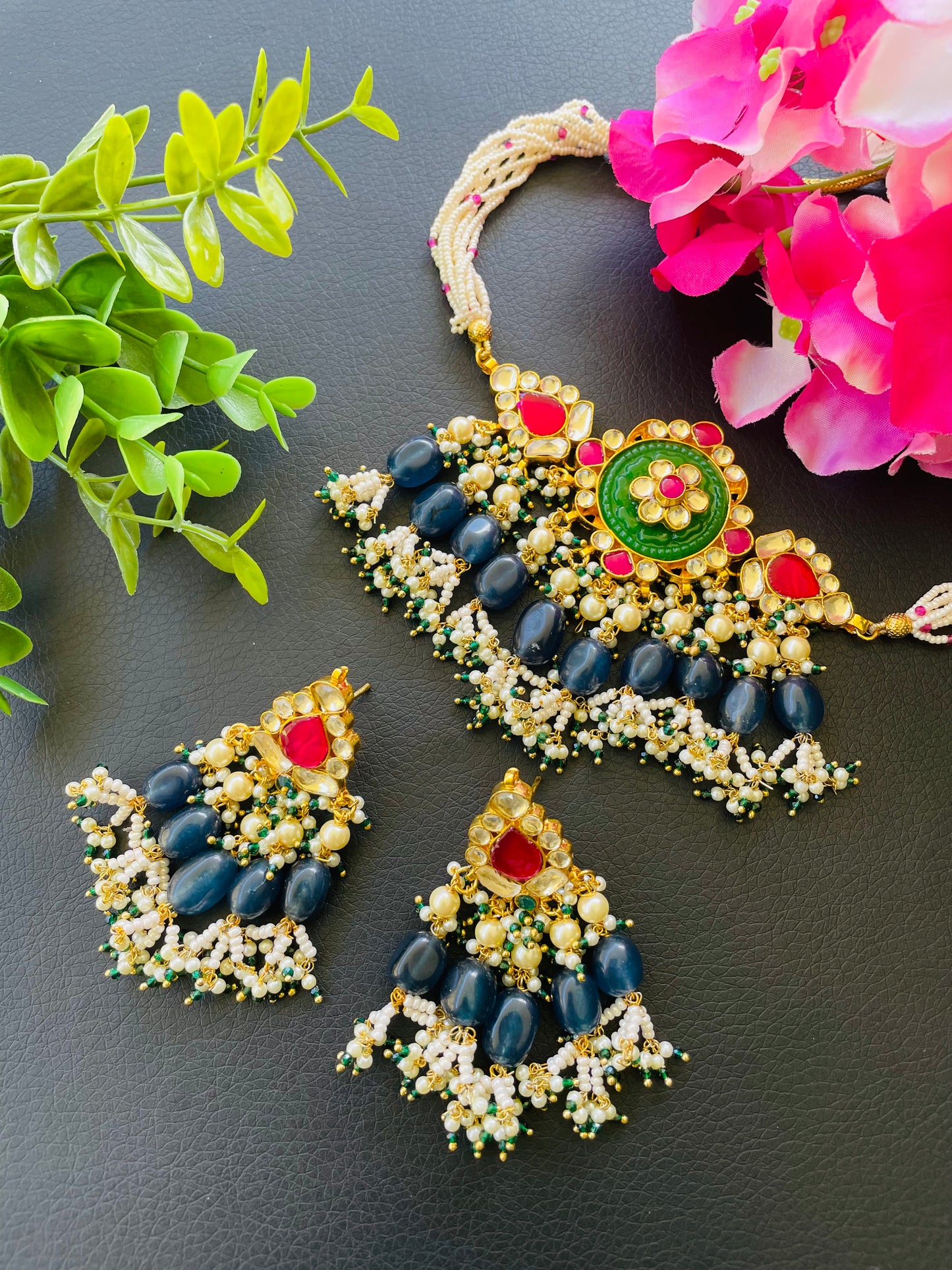 Pachi kundan choker set