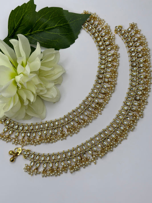 Kundan anklets