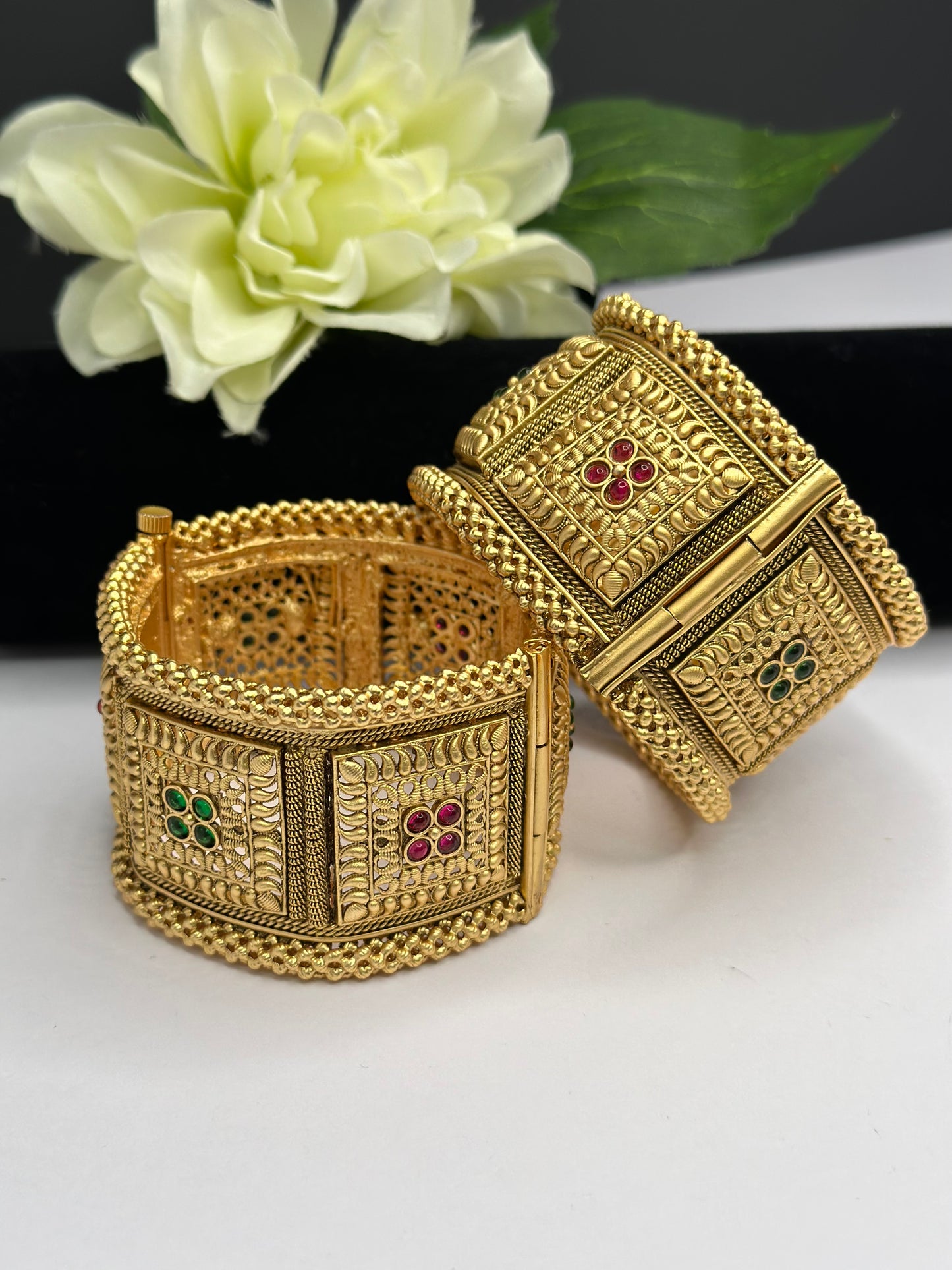Bangles (openable)