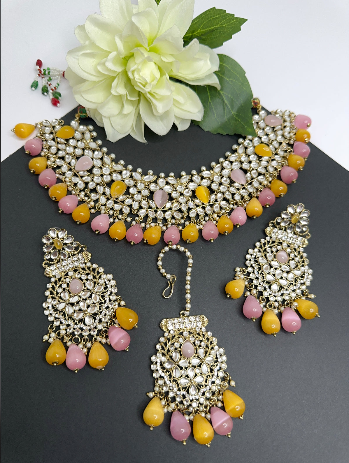 Kundan necklace set