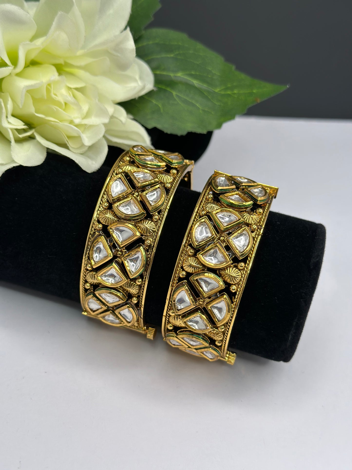 Bangles (openable)