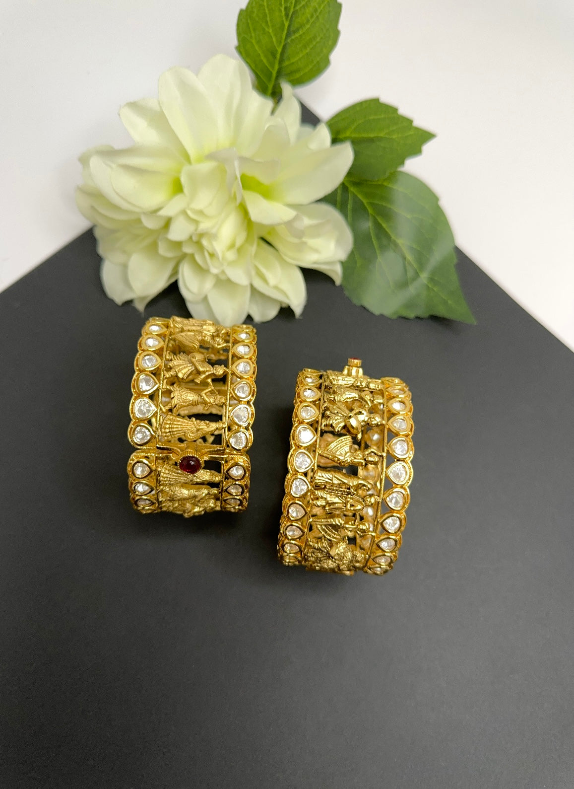 Premium bangles ( one Bangle )