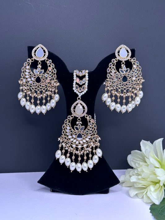 Mirror tikka set in white and golden