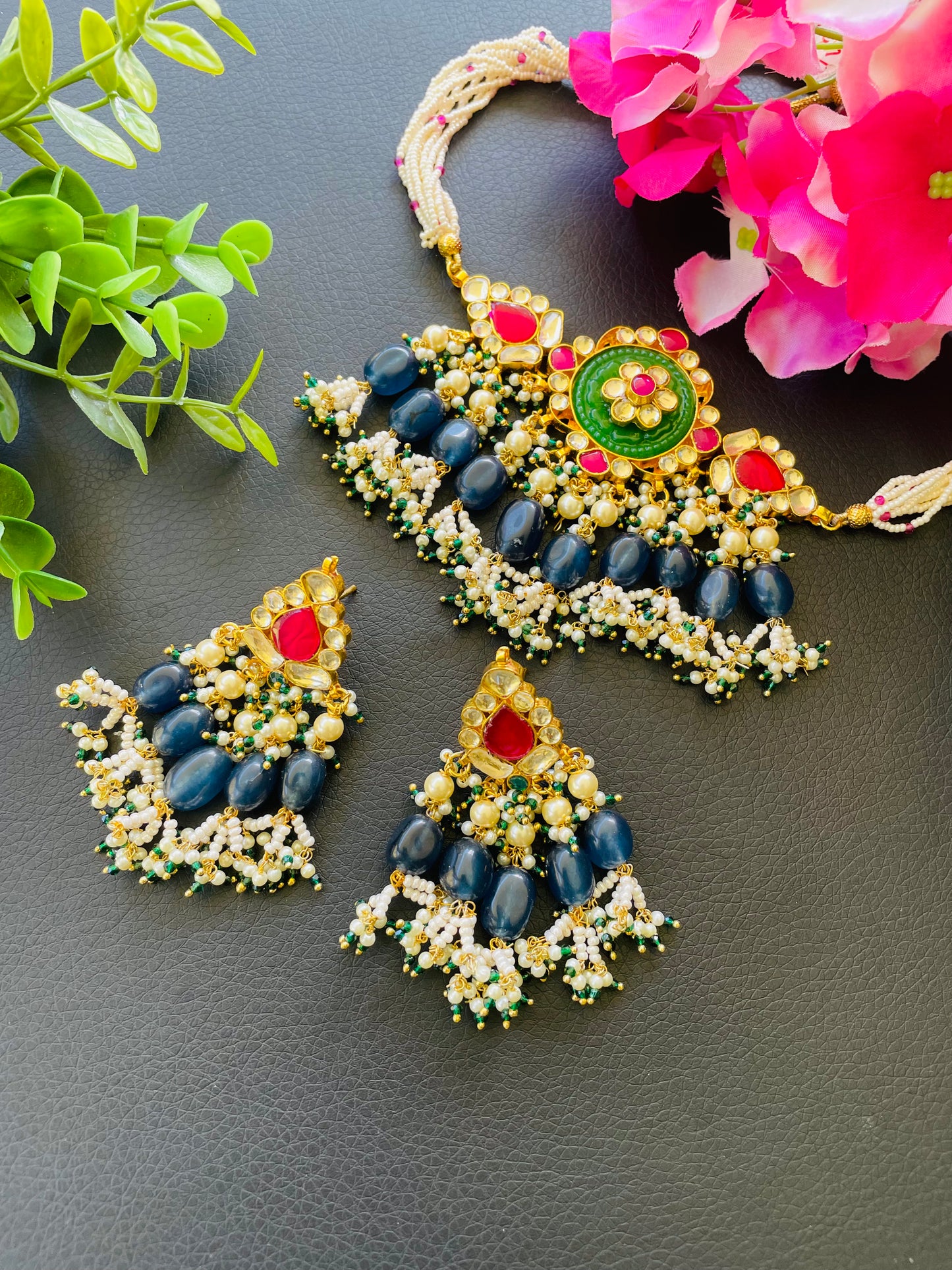 Pachi kundan choker set