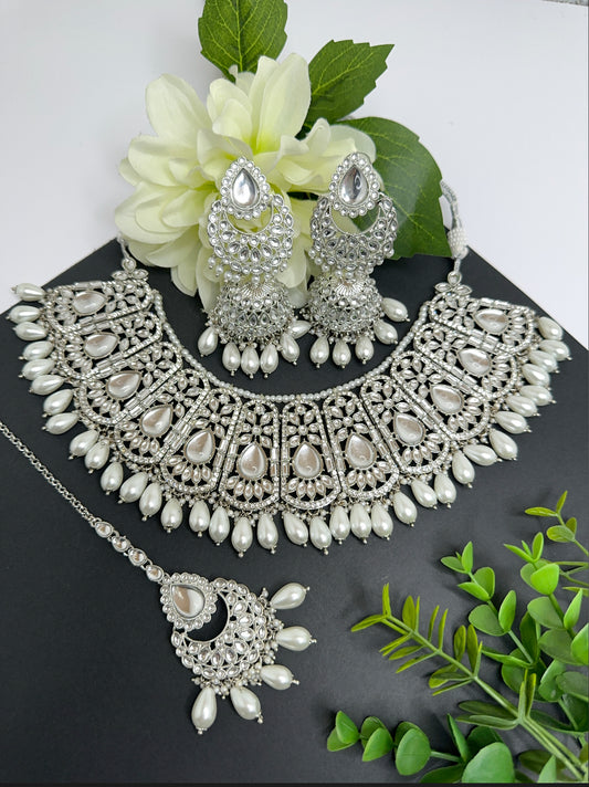 Kundan necklace set