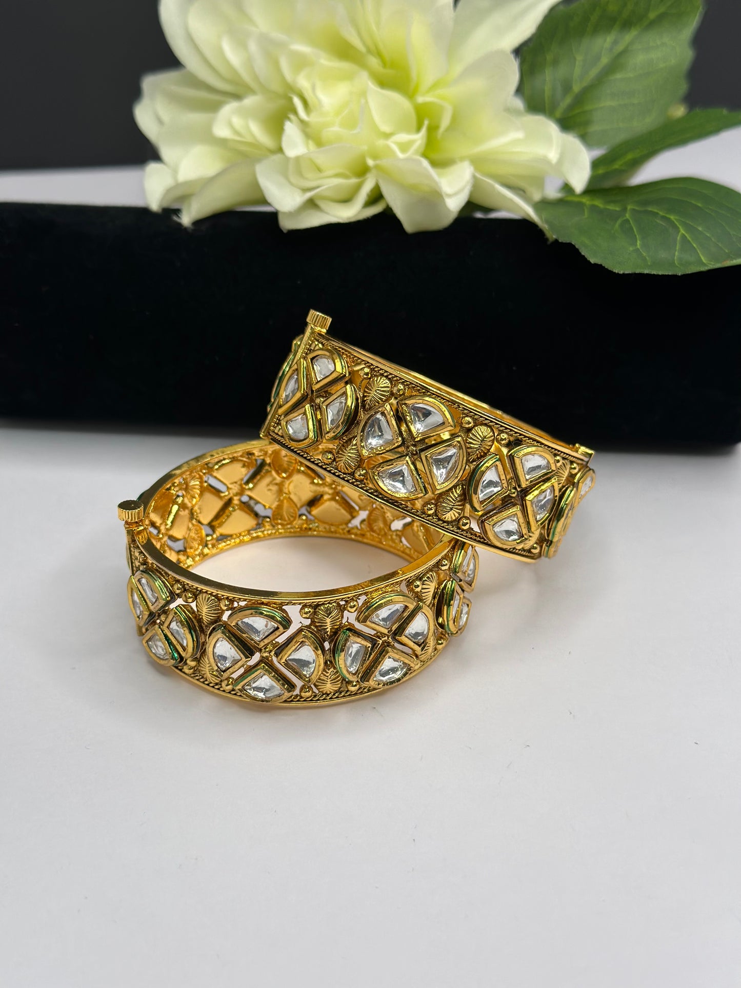 Bangles (openable)