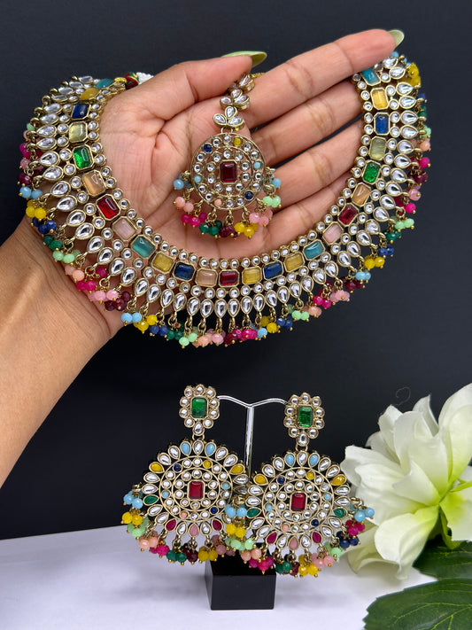 Necklace in kundan