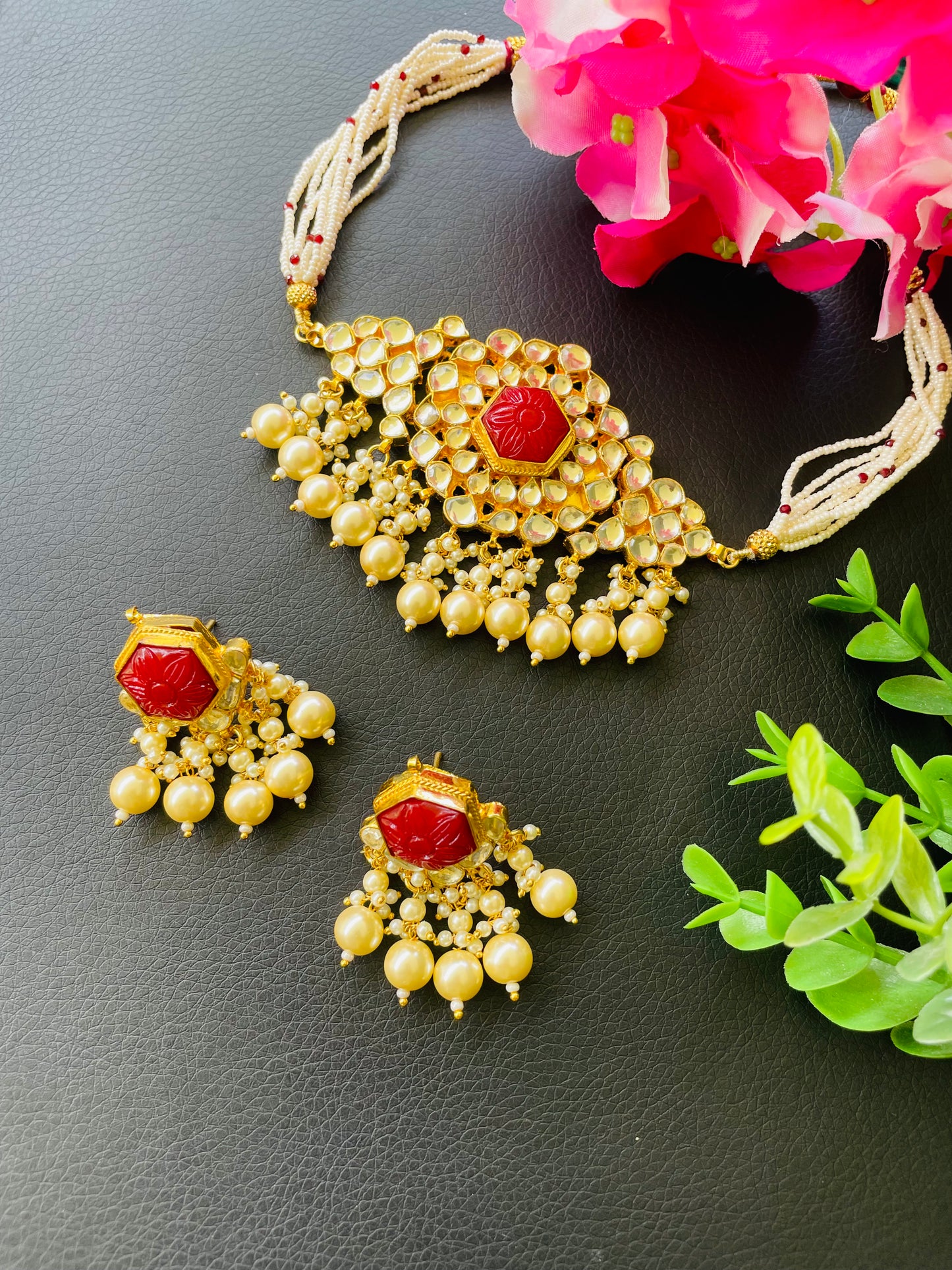 Pachi kundan choker