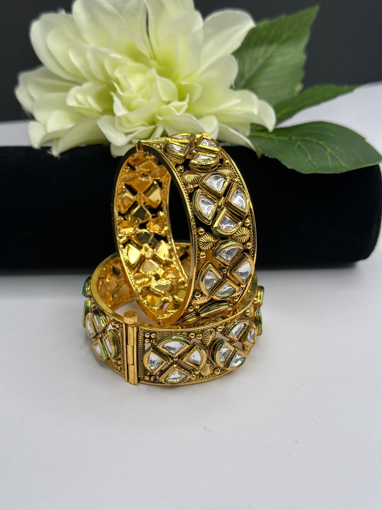 Bangles (openable)